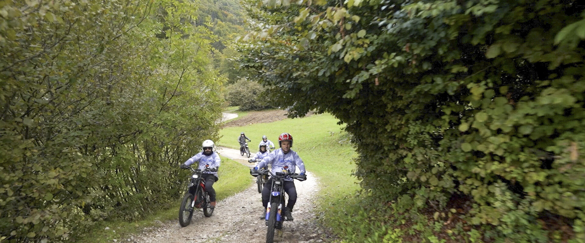Tour -